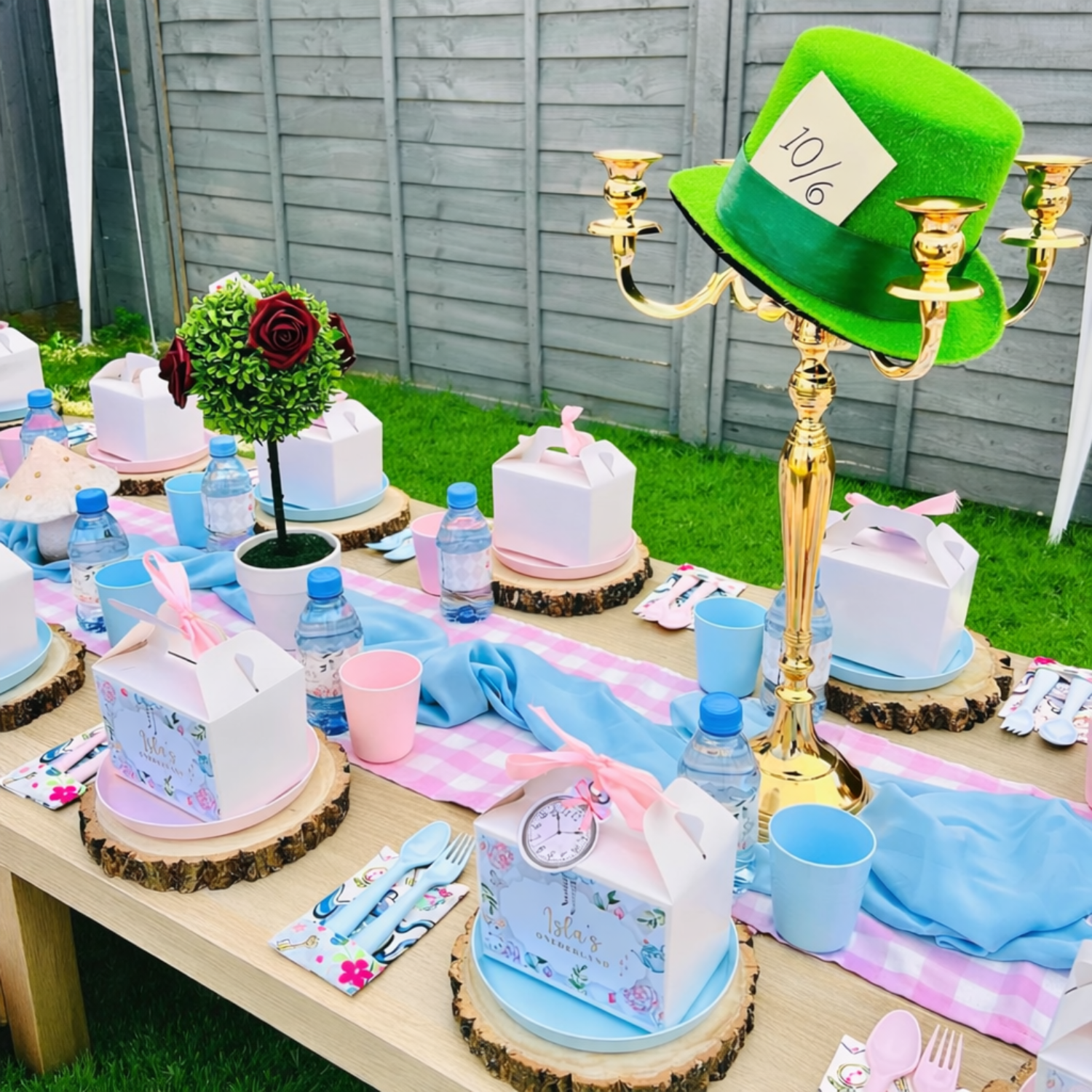 Alice in Wonderland Party in Box